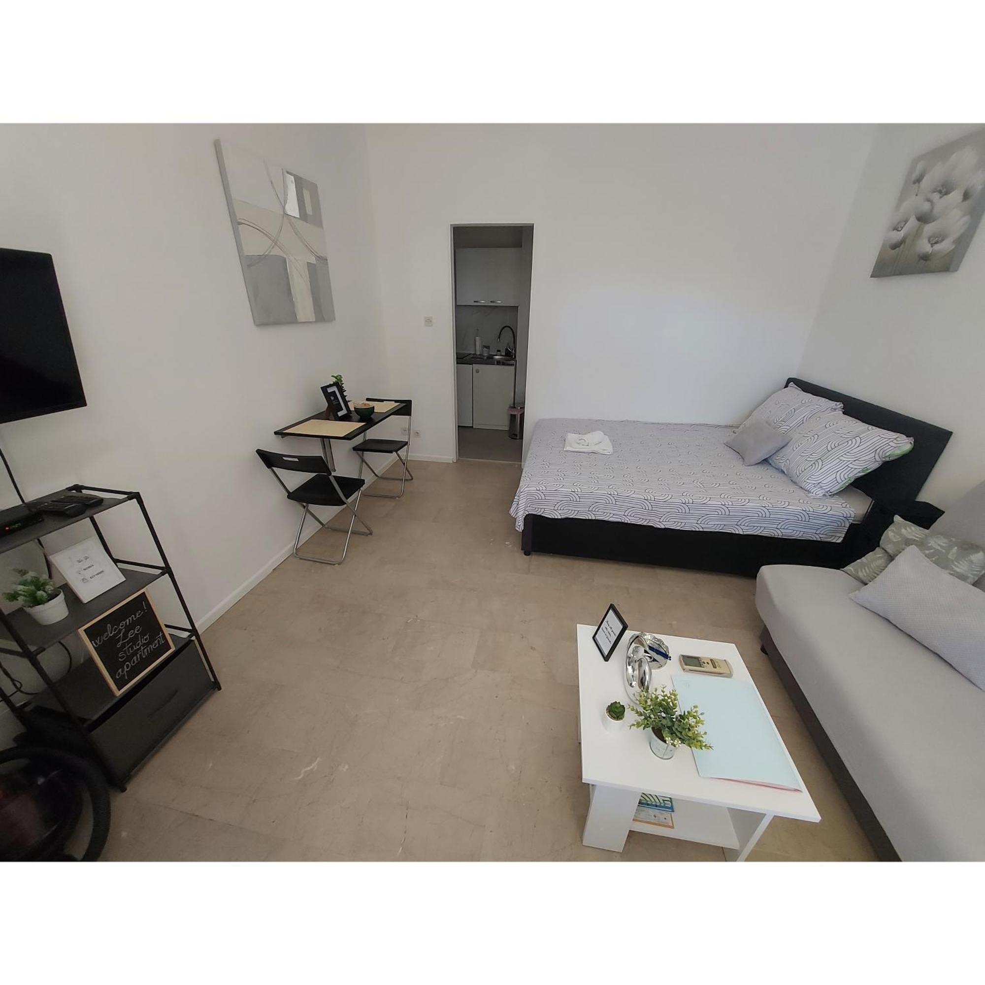 Studio Apartment Lee スプリト エクステリア 写真